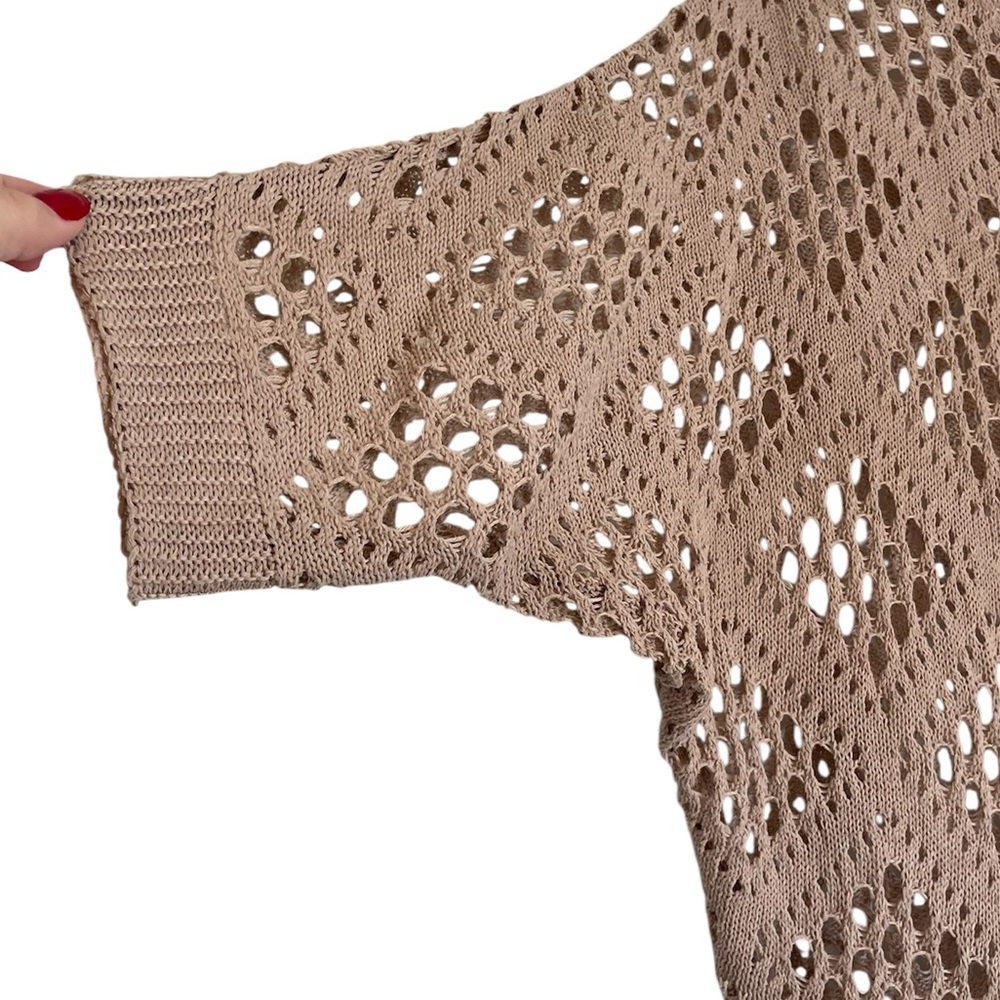 Crochet Fisherman Boho-Chic Open Weave Short Sleeve Taupe Sweater, Size Medium - Picture 7 of 10